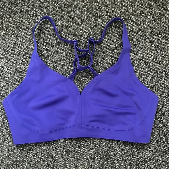 Lululemon Define Bra - Picture 2 of 4
